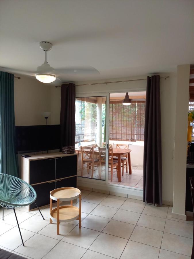 Bel Appartement Avec Terrasse Proche Des Plages Сен-Жиль-ле-Бэн Экстерьер фото